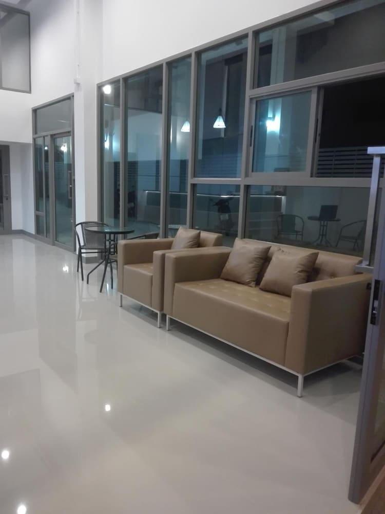Aparthotel Ud House Udon Thani Zewnętrze zdjęcie